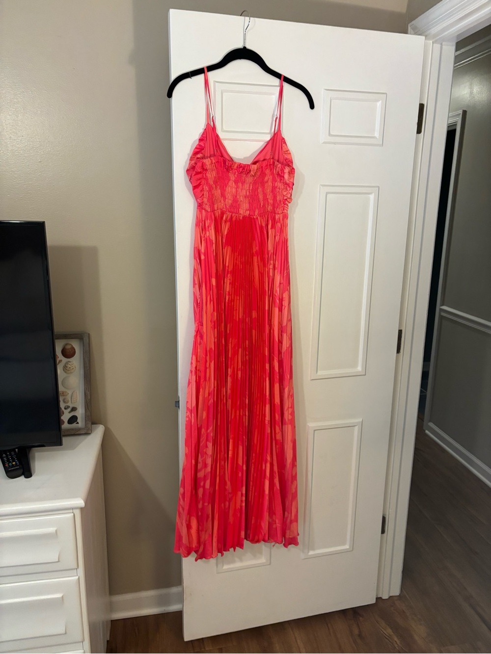Vici Hot Pink Pleated Spaghetti-Strap Maxi Dress - Picture 3 of 4
